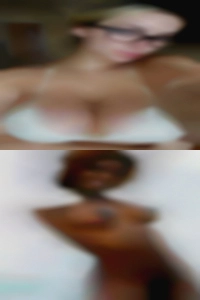 Sexy full female naked girls.